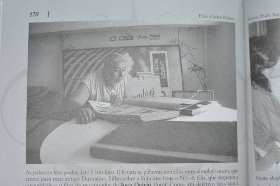 Joca Oeiras em suas pesquisas para a edição do livro 'Nós e Elis' (foto retirada do livro)